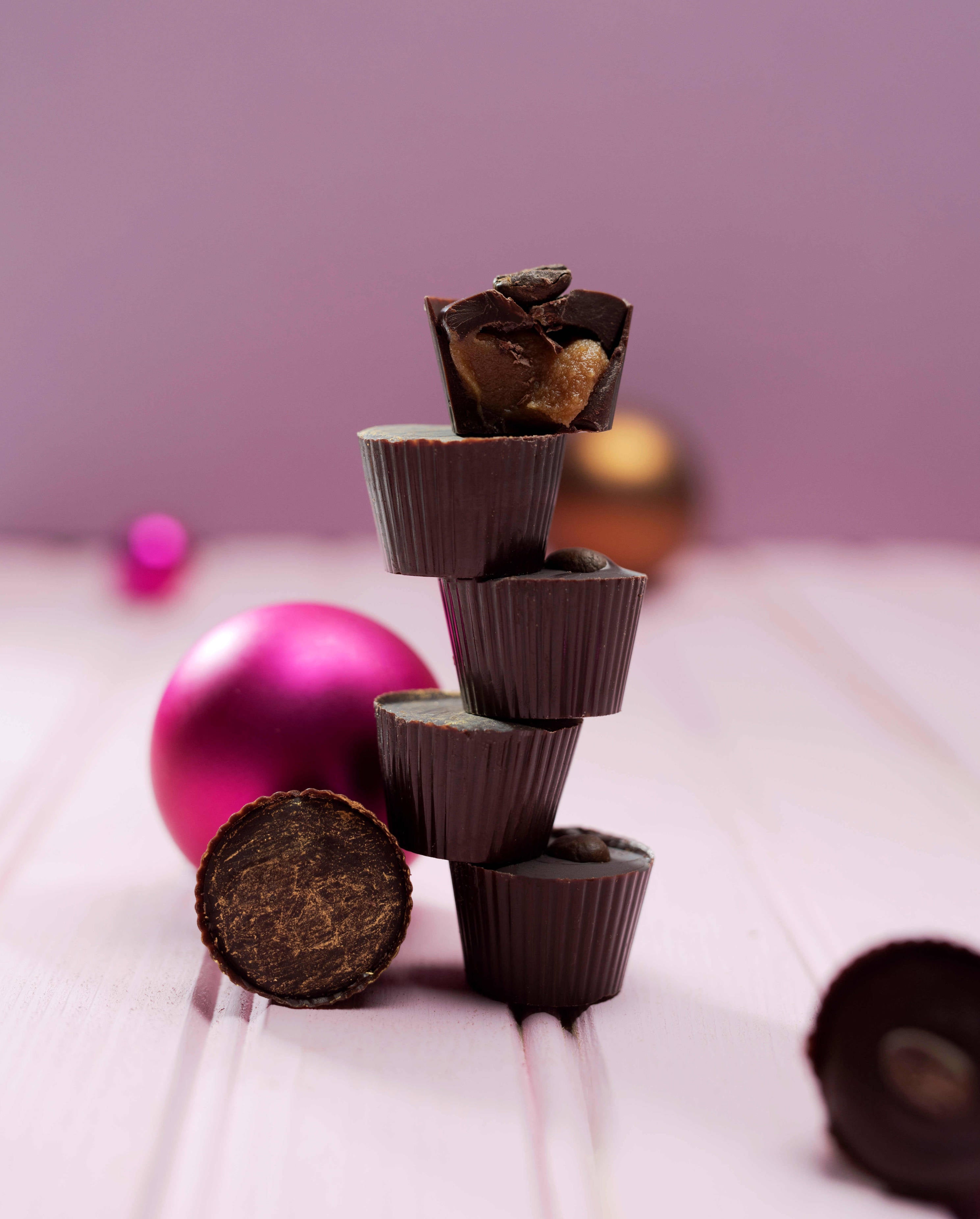 Chocolate caramel cups